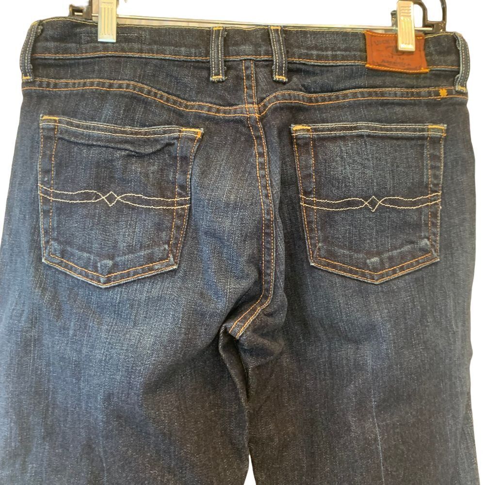 EUC Lucky Brand Classic Rider Dark Wash Denim Jeans Size‎ 10/30